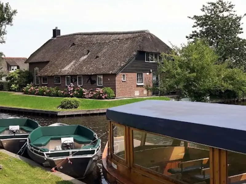 Schiet maar raak in Giethoorn